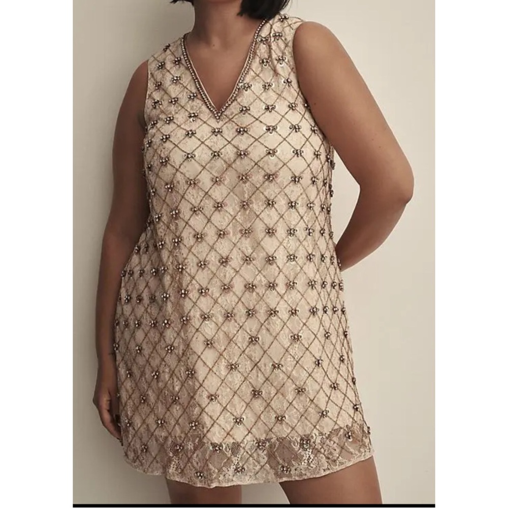 ANTHROPOLOGIE ~LETMEBE
Embellished Shift Dress (NWT)